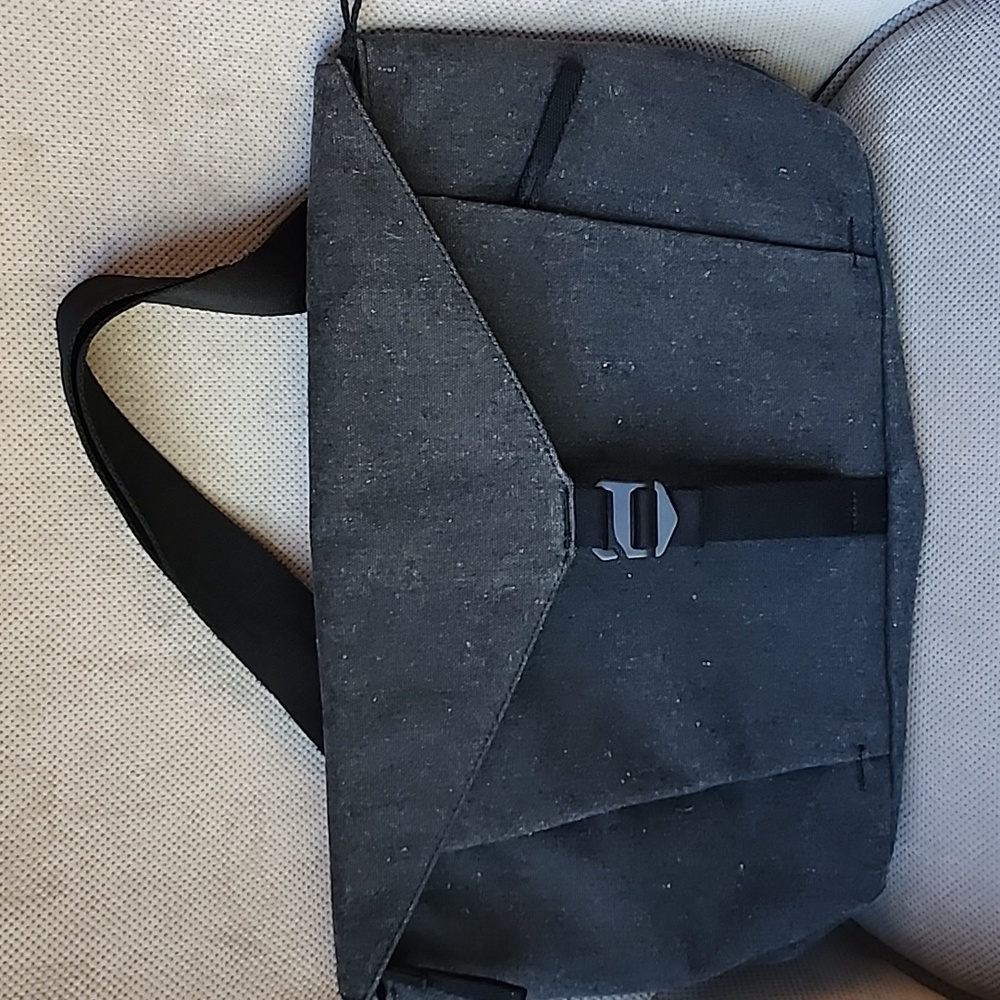 Everlane  Bag